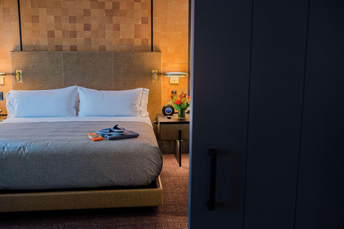 Canopy-by-Hilton-Jersey-City-Arts-District-Room-37