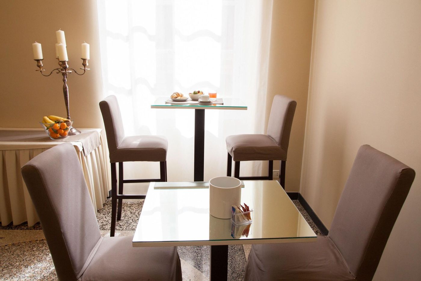 Nuovo Nord - Italy - GENOA  - Lobby - 6