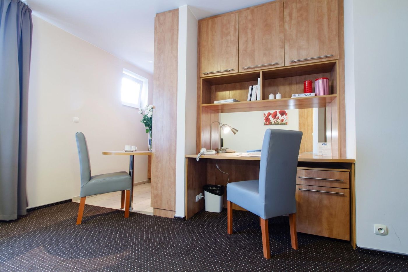 Warsaw---Apartments-Apartamenty-Sadyba-Room-11