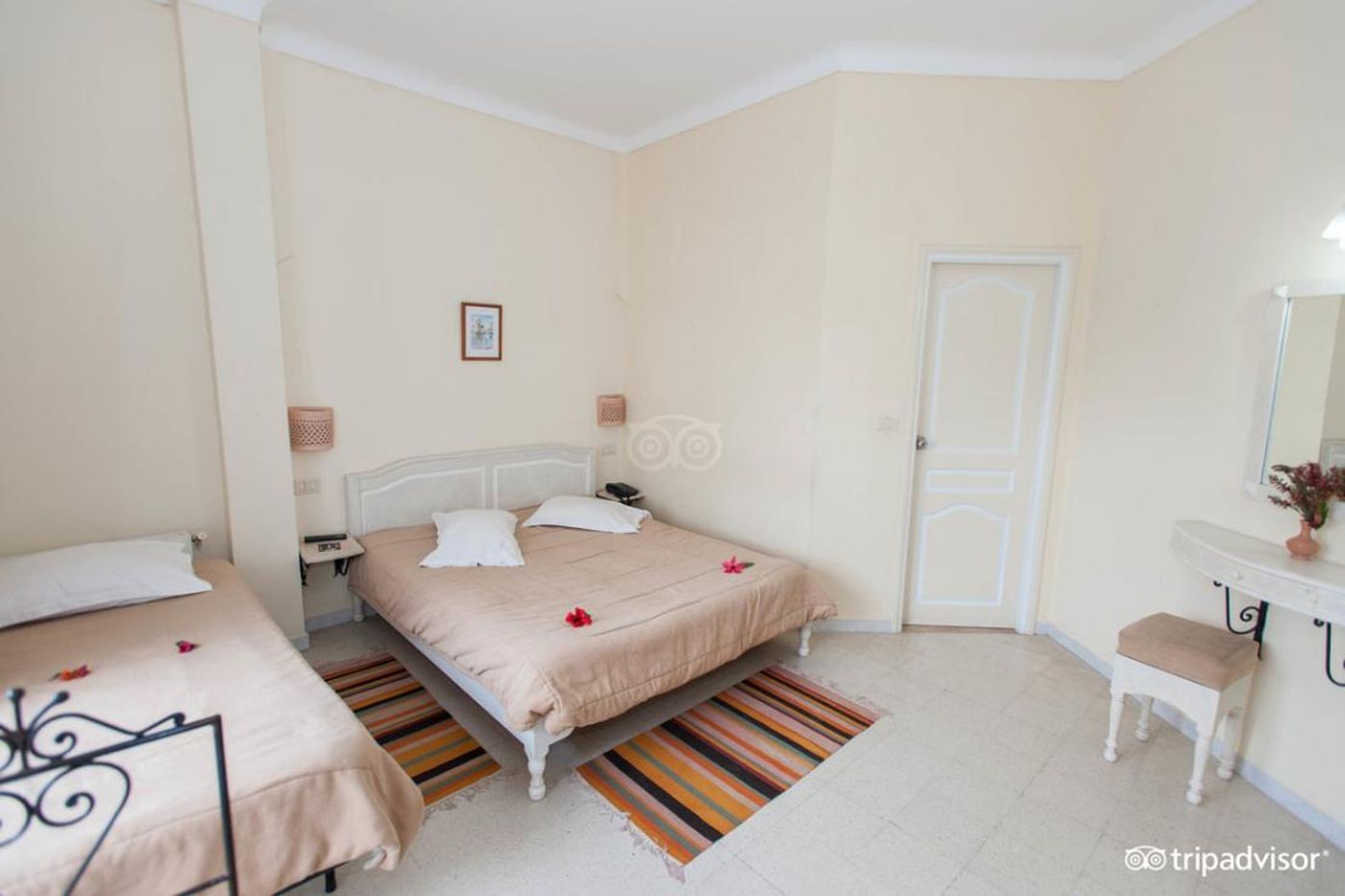 Residence Romane Hotel