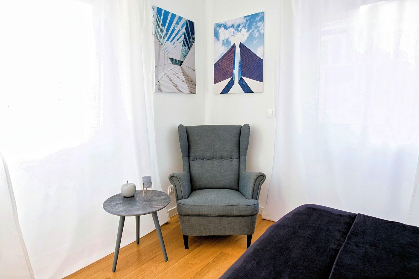 Industrial-Lisbon-Apartment---Adults-Only-Room-22