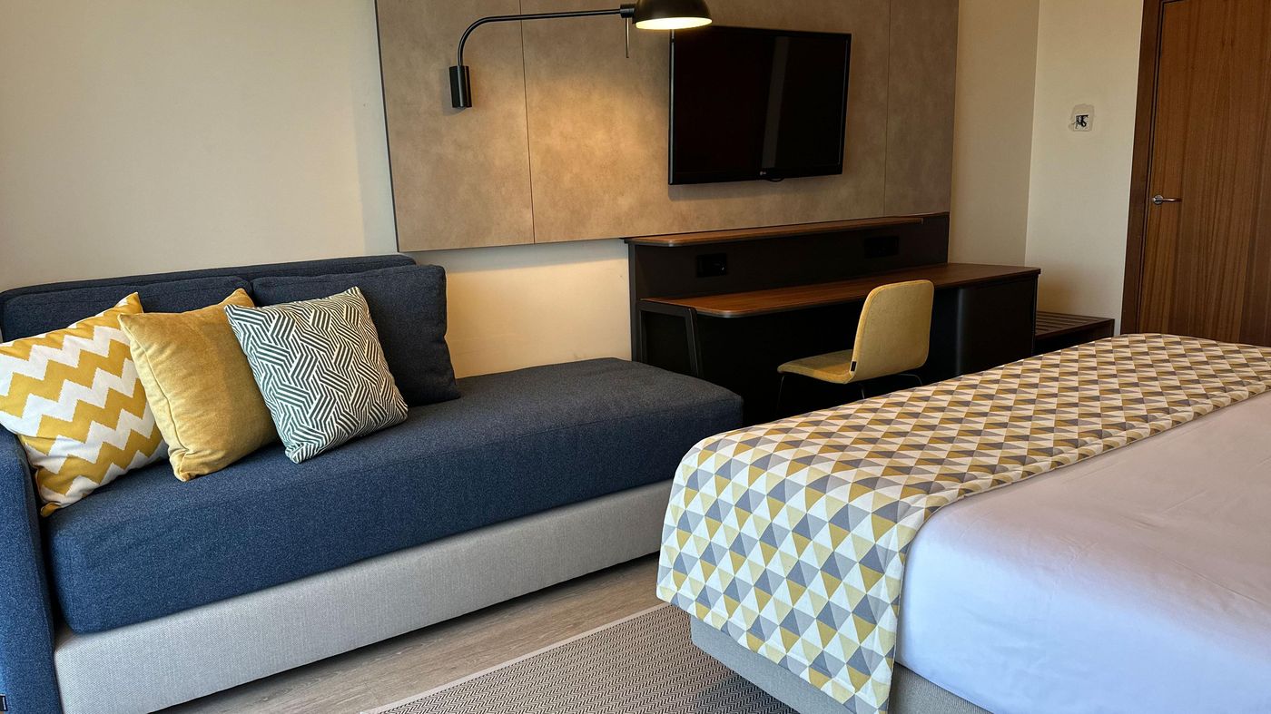 Holiday-Inn-Algarve--ex-Real-Bellavista--Room-20