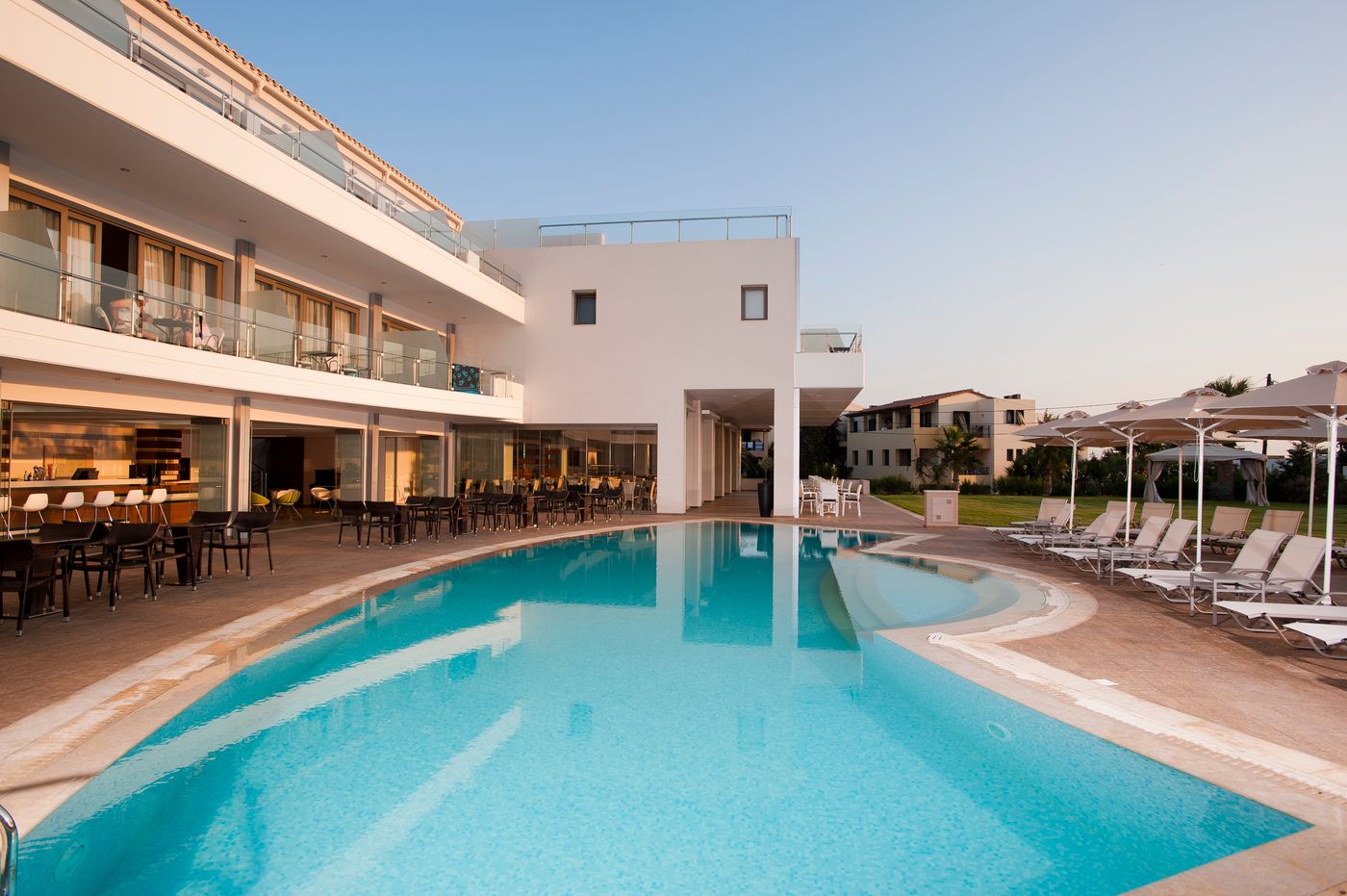 Castello-Boutique-Resort-and-Spa---Adult-Only-Pool-3