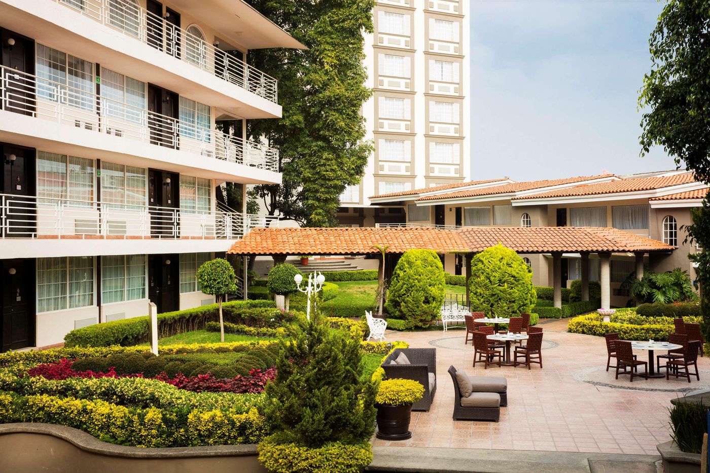 Krystal Satelite Maria Barbara-Mexico-TLALNEPANTLA-General view-2