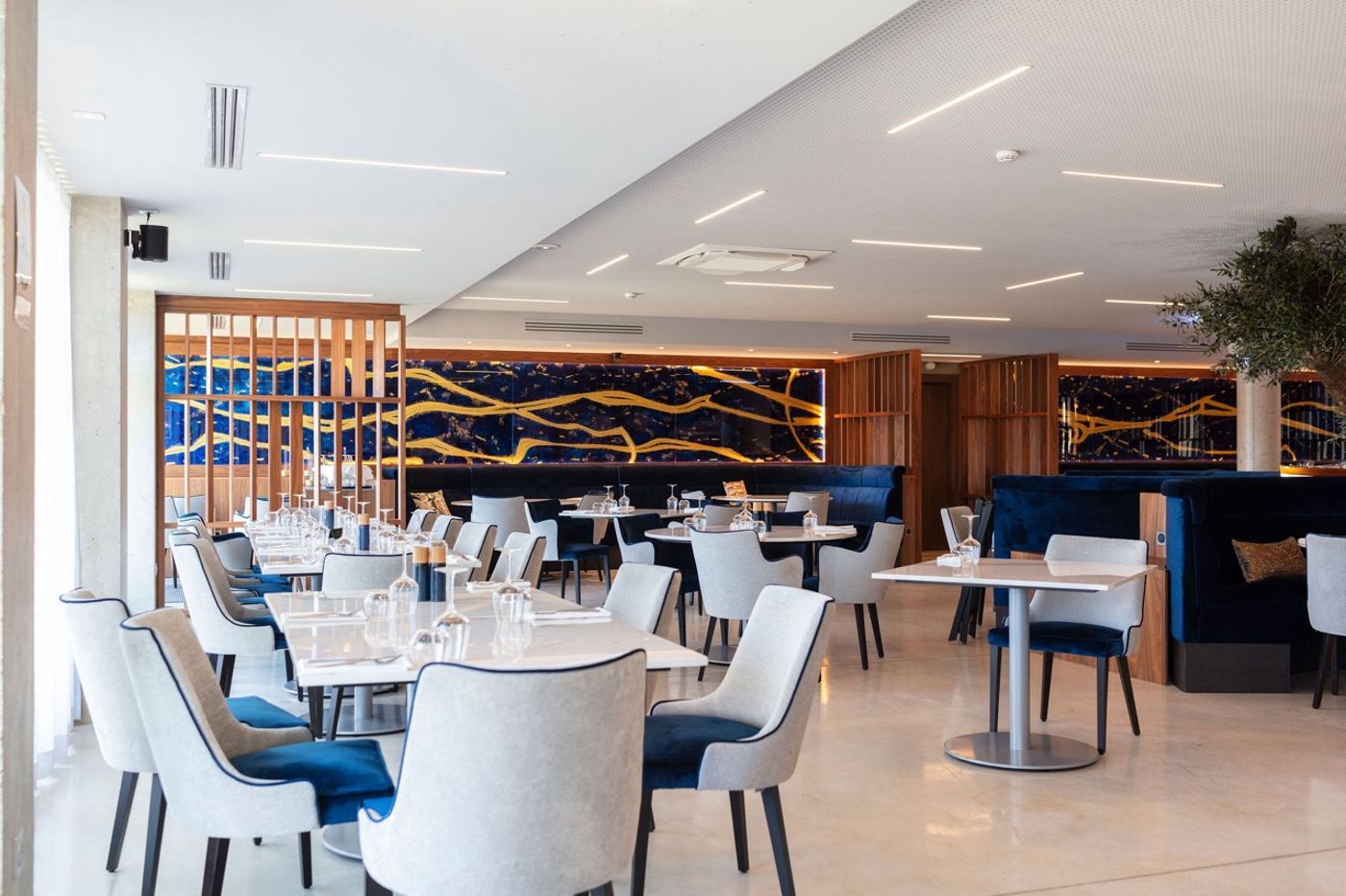 Ki-Space-Hotel---Spa-near-Disneyland-Paris-Restaurant-60