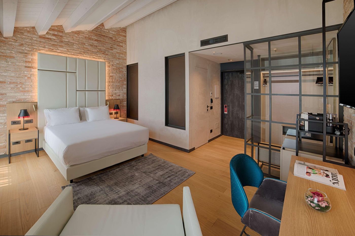 NH-Collection-Venezia-Murano-Villa-Room-6