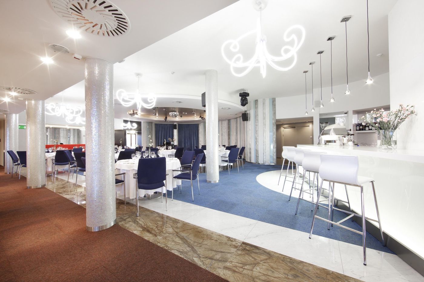 Hotel-Niebieski-Art-Hotel---Spa-Restaurant-12