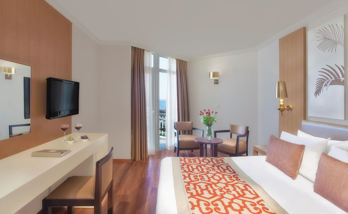 Akka-Alinda-Hotel-Room-16