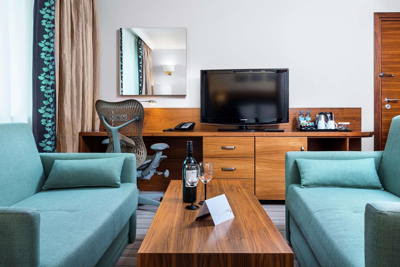 Hilton-Garden-Inn-Krakow-Room-6