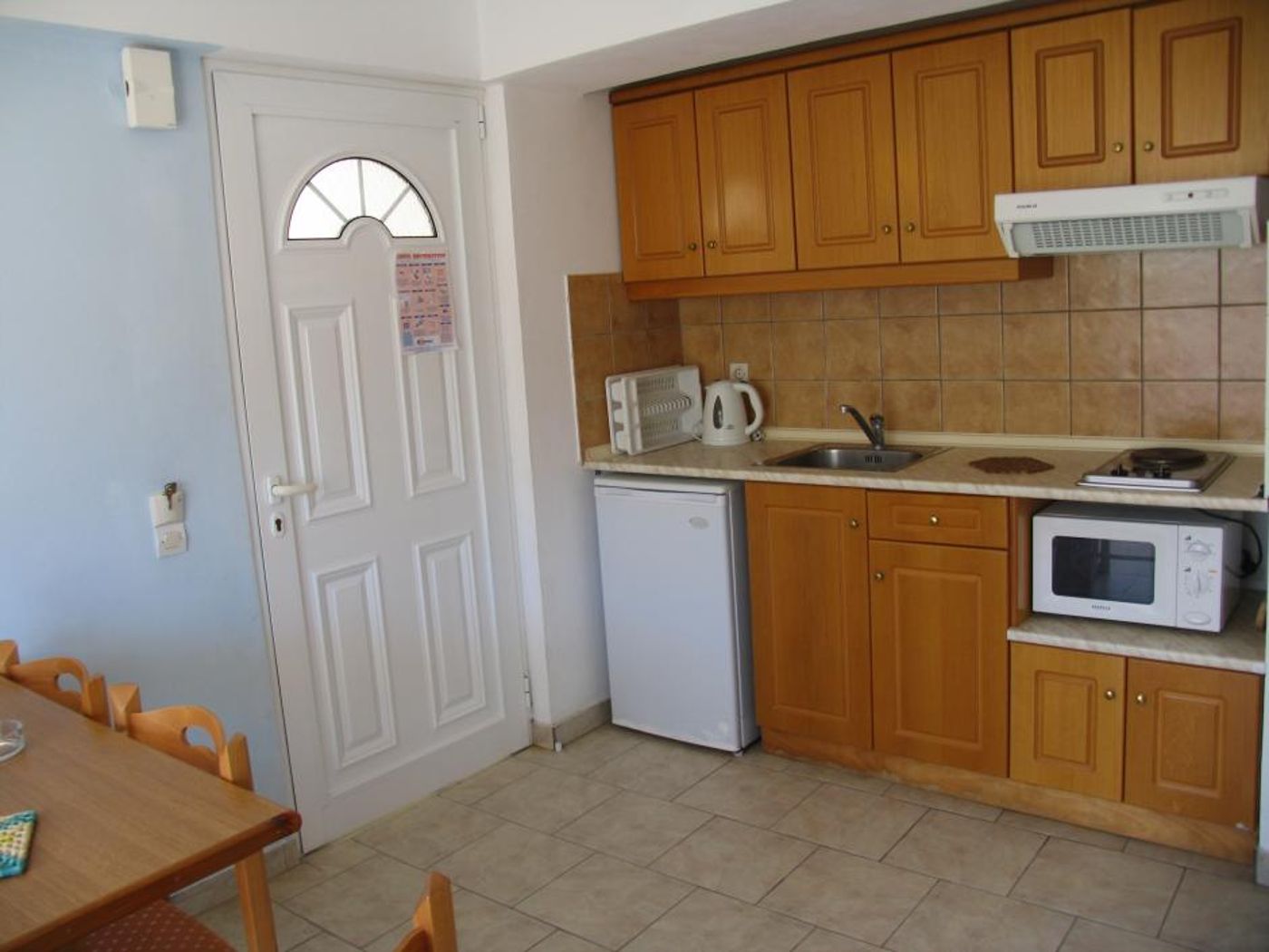 Alexis Pool Apartments