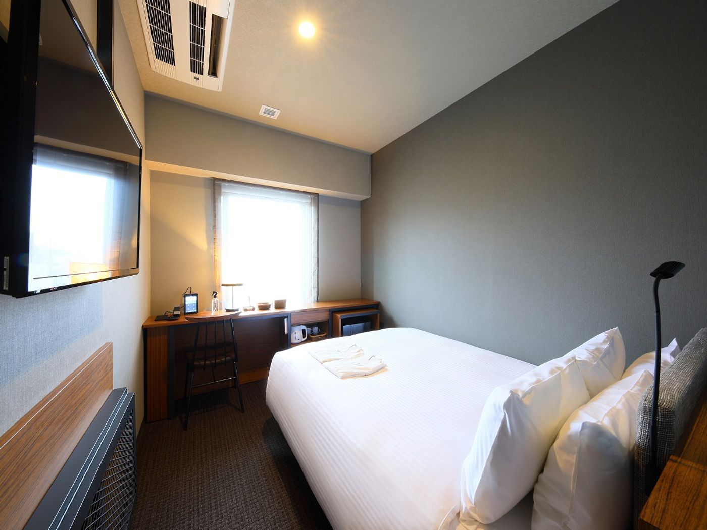 ICI HOTEL Ueno Shin-okachimachi by RELIEF-Japan-Tokyo-Room-3