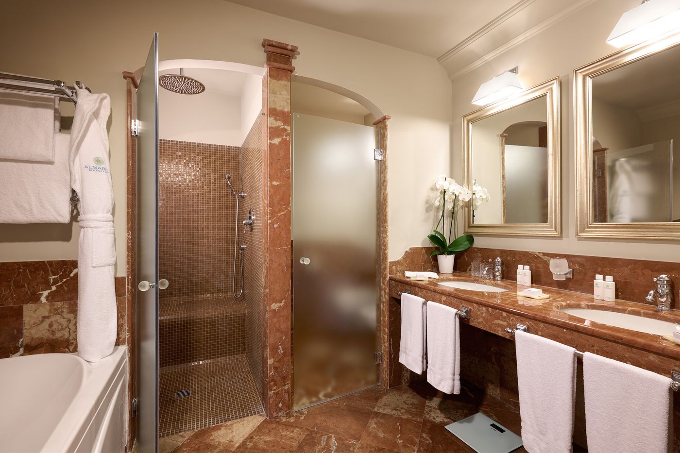 Almar-Giardino-di-Costanza-Resort---Spa-Room-27