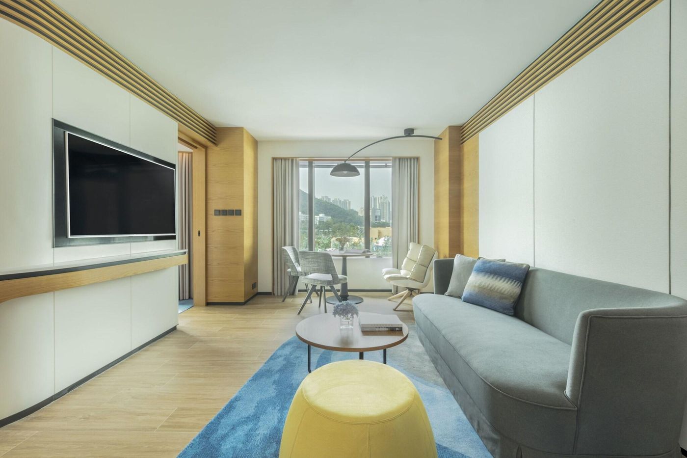 Hong-Kong-Ocean-Park-Marriott-Hotel-Room-36