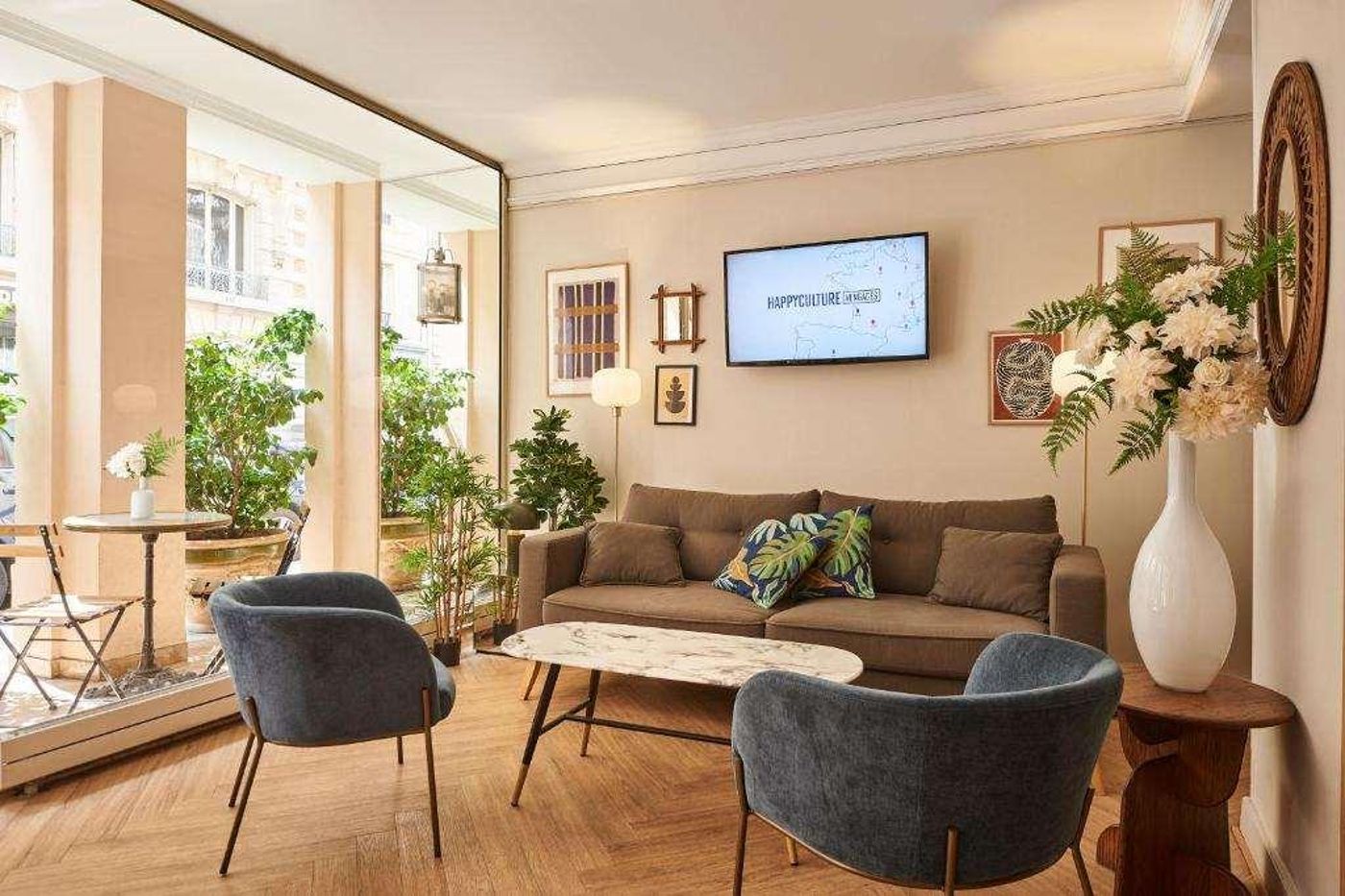 Hotel-Saint-Ferdinand-by-HappyCulture-Lobby-14