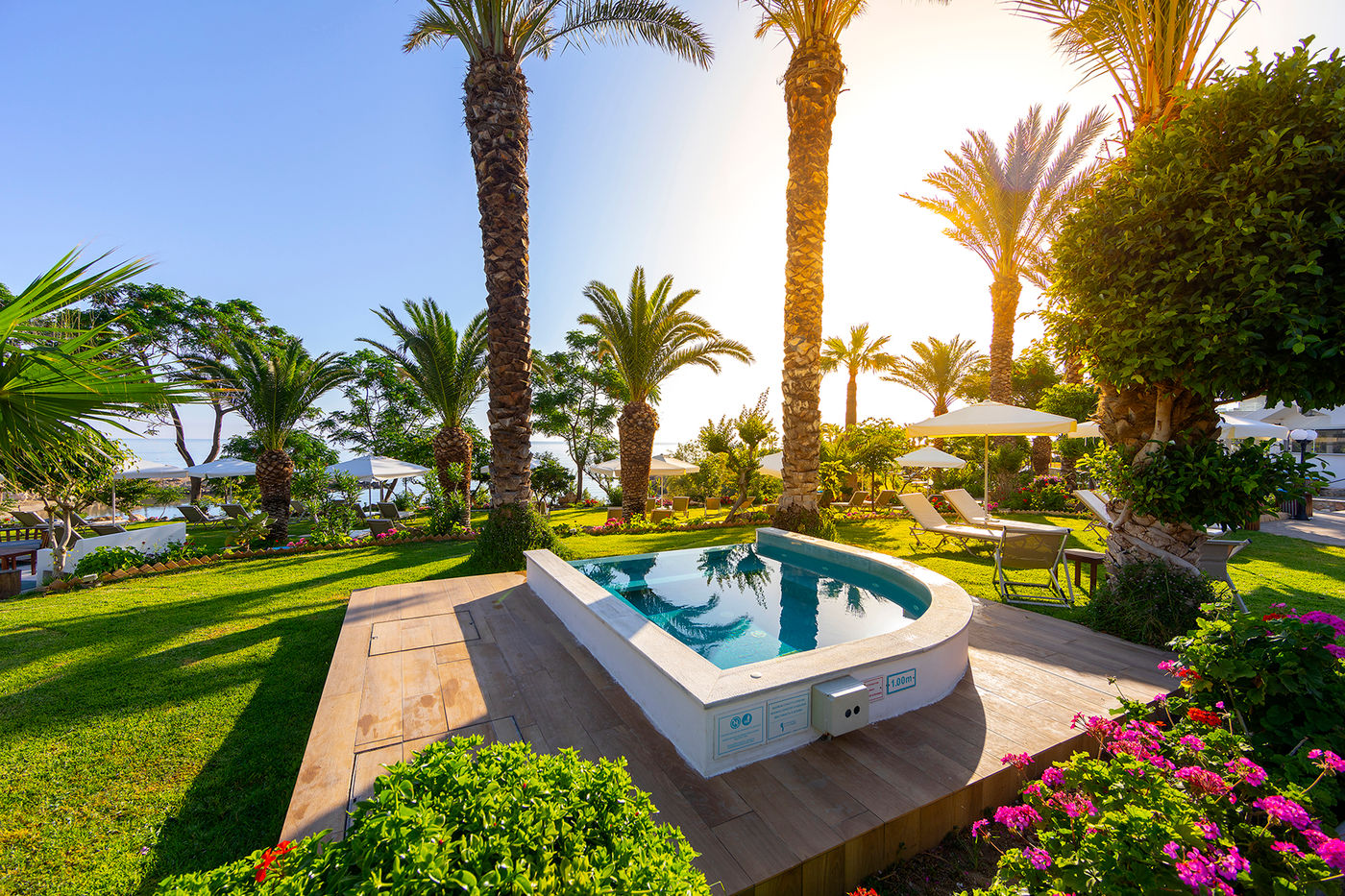 Crystal-Springs-Beach-Hotel-Pool-2