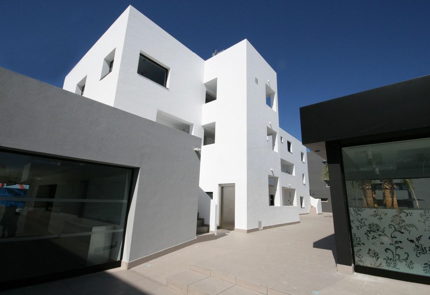 Migjorn-Ibiza-Suites-and-Spa--Lobby-14