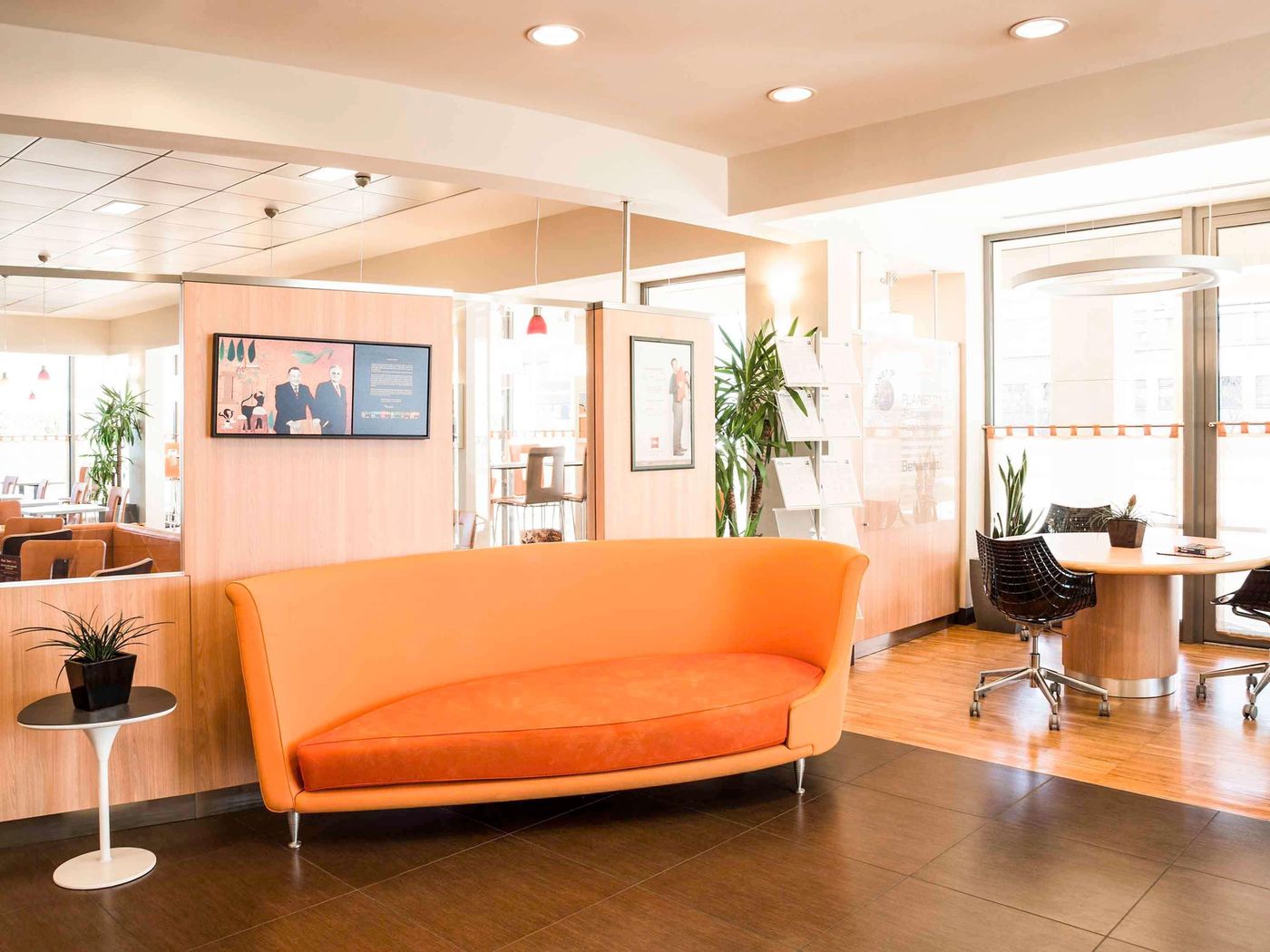 ibis Como-Italy-GRANDATE - COMO-General view-7