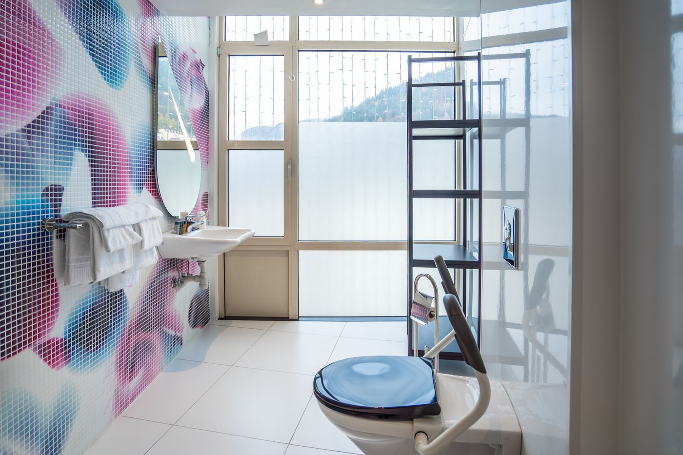 Magic Hotel Xhibition-Norway-BERGEN-Room-4