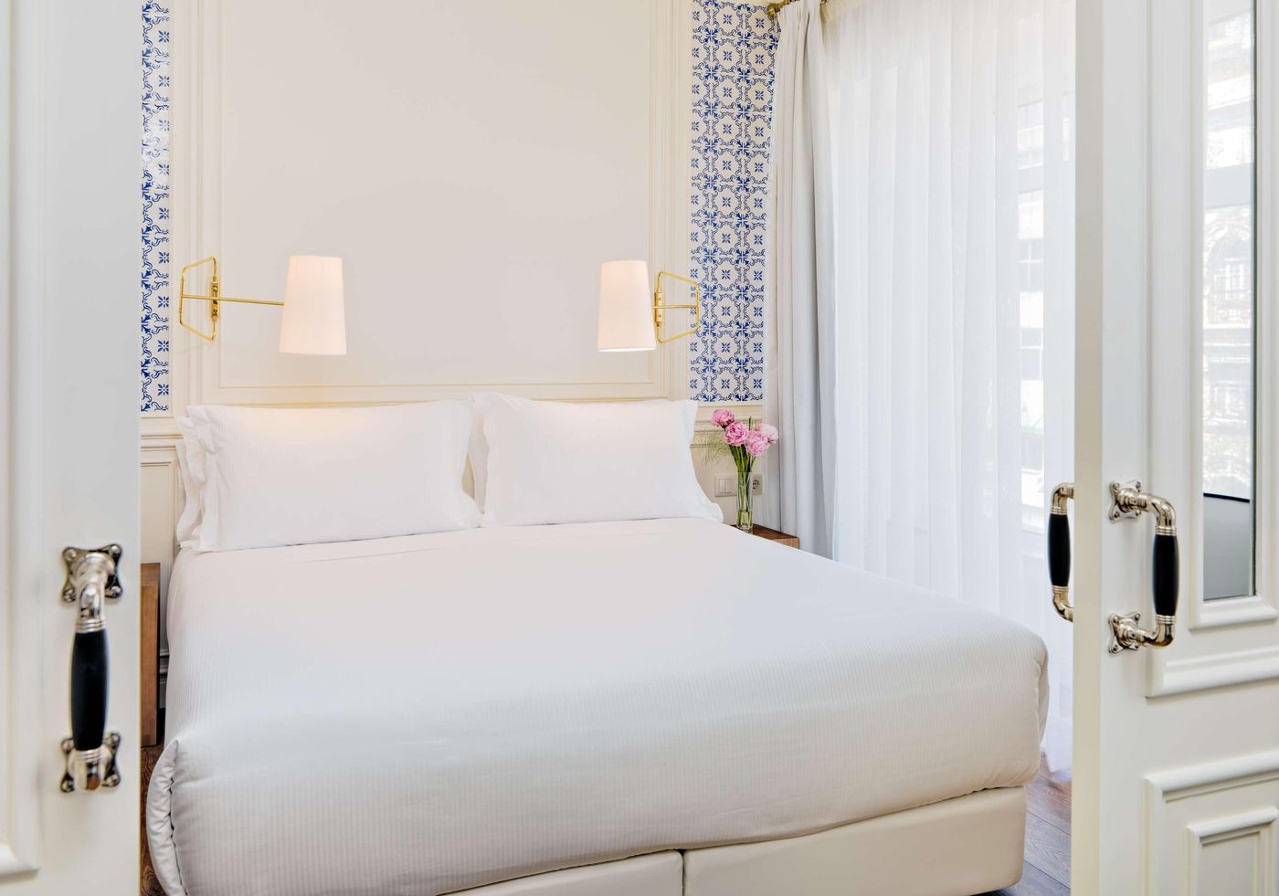 H10-Duque-De-Loule-Room-26