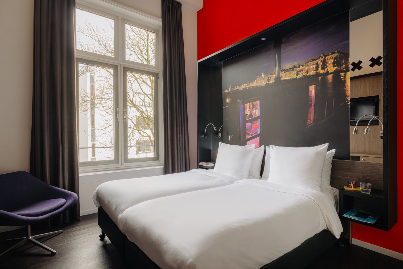 The-Manor-Amsterdam-Room-6