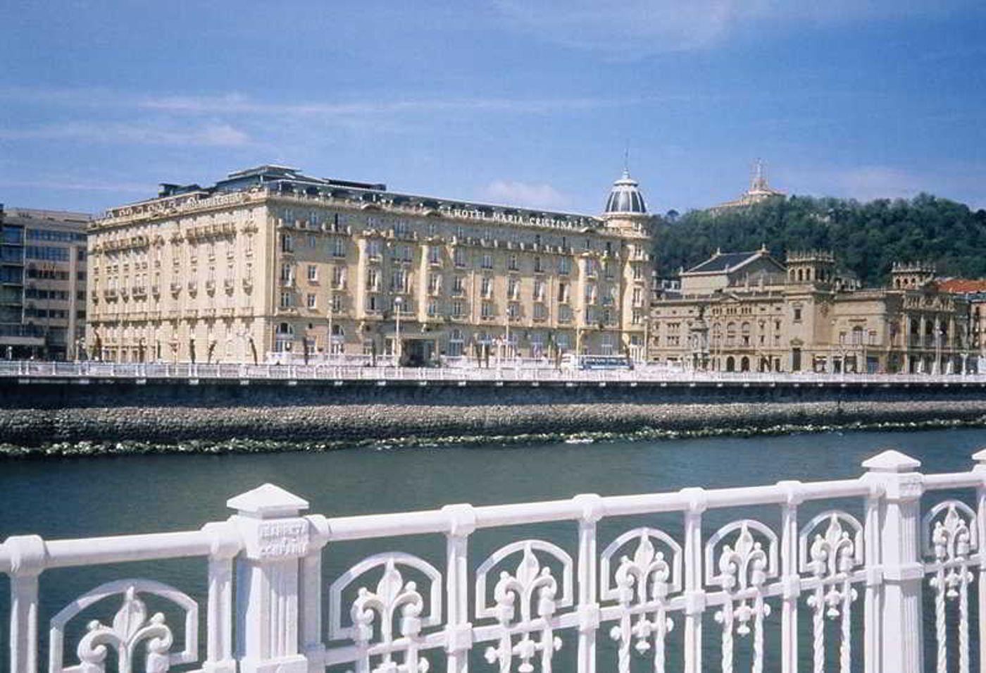 Hotel Maria Cristina-Spain-SAN SEBASTIÁN-General view-1