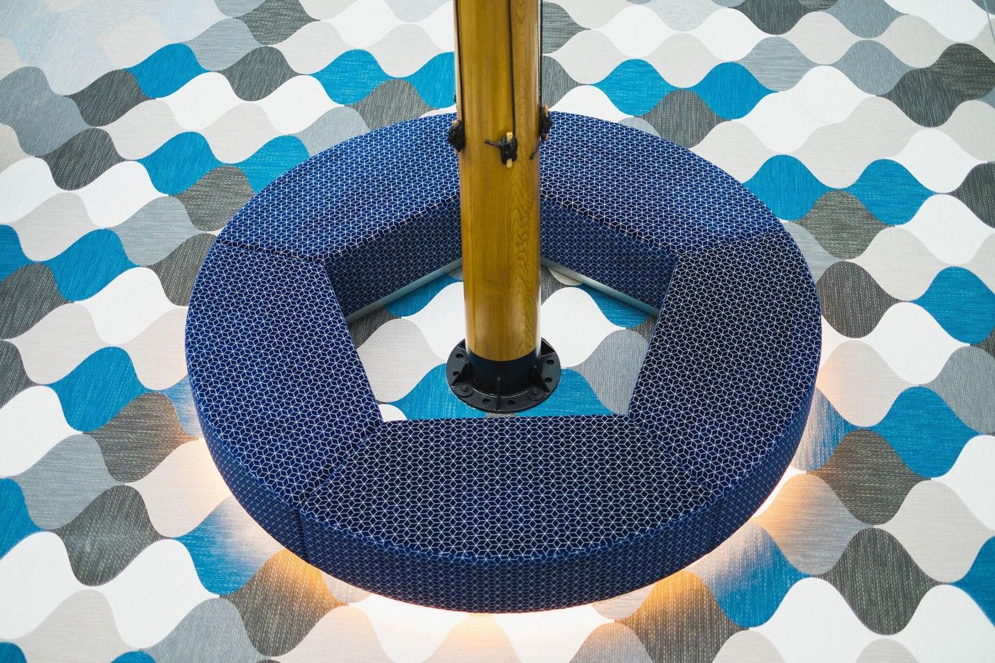 Radisson-Blu-Hotel-Amsterdam-Lobby-82