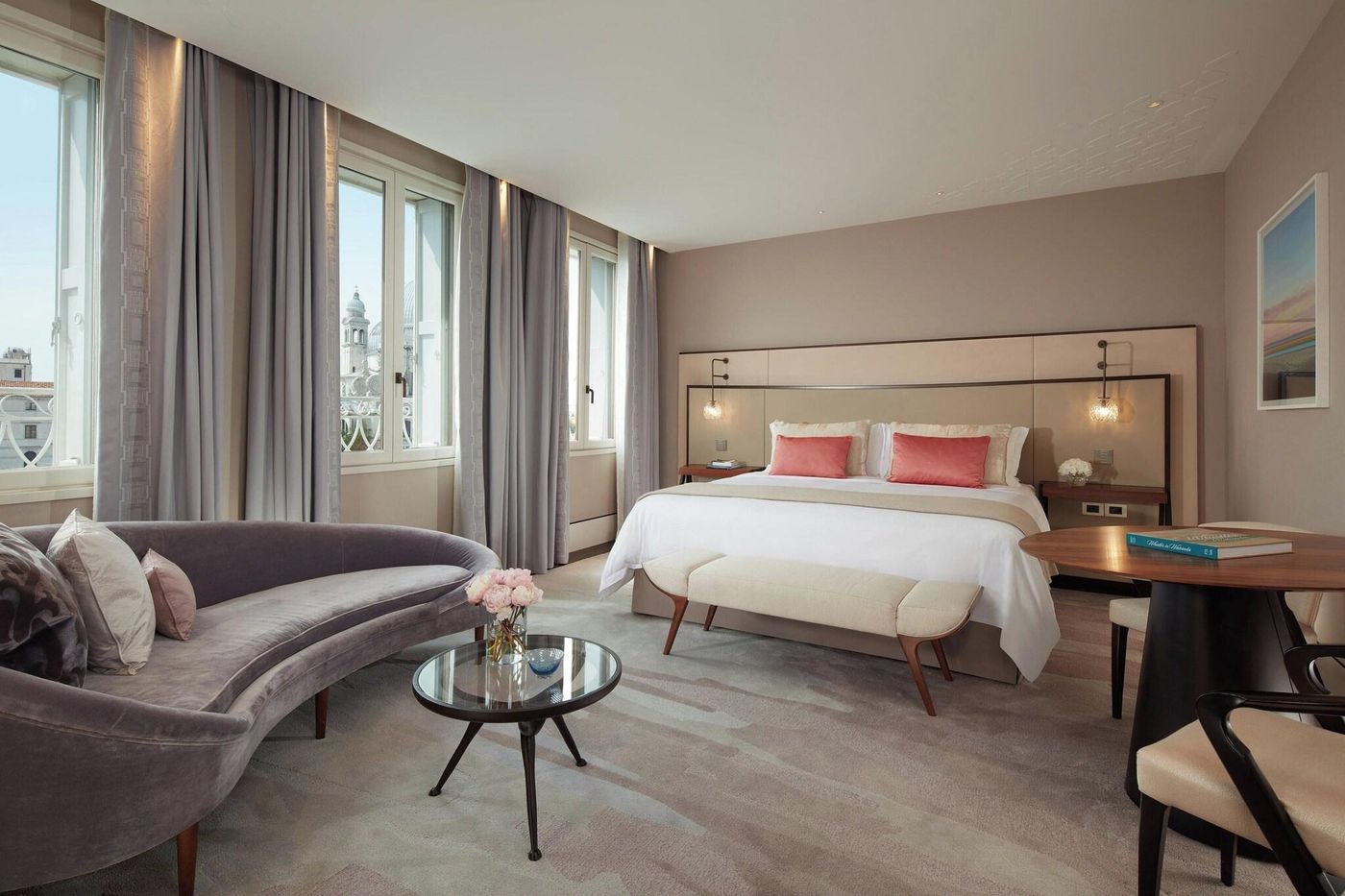 The-St-Regis-Venice-Room-50