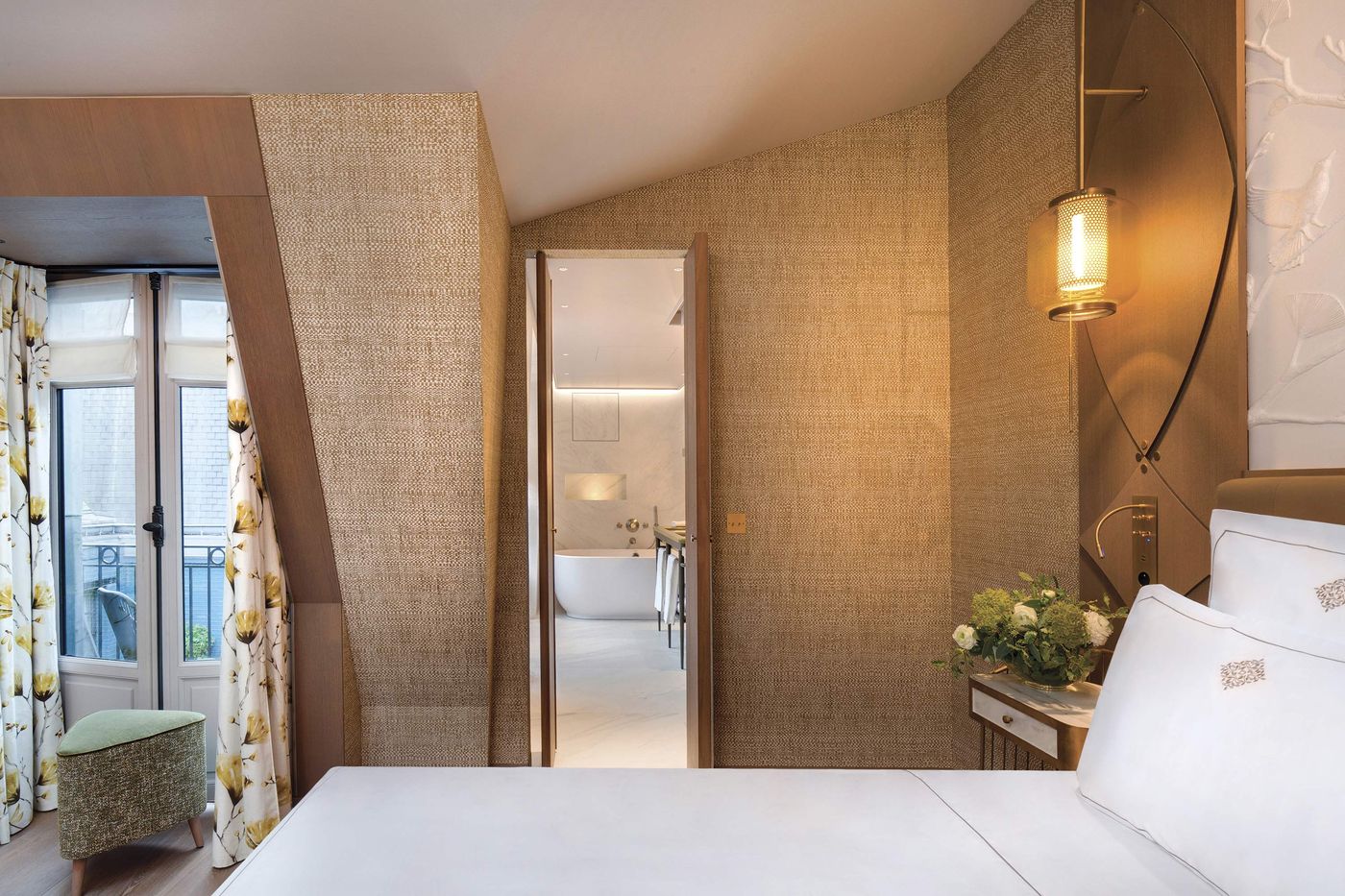 La-Demeure-Montaigne-Room-39