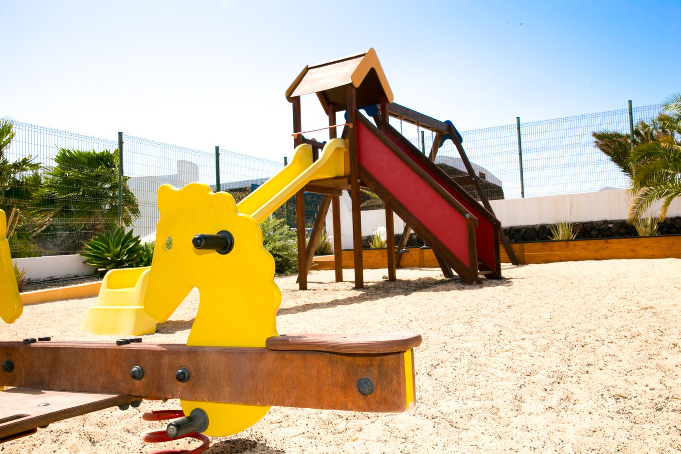 Apartamentos-LIVVO-Morromar-Sports-and-Entertainment-44