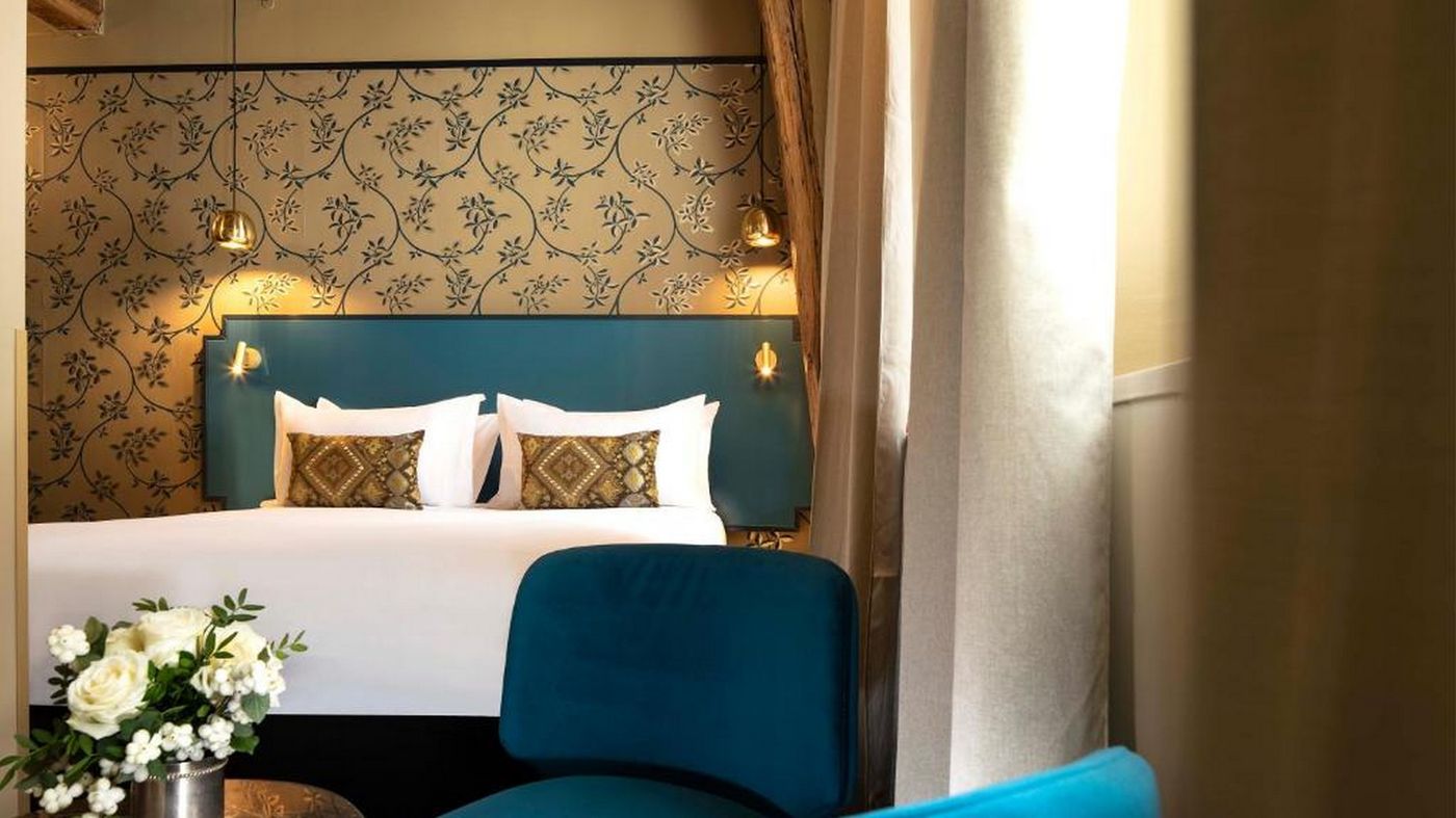 Hotel-Des-Deux-Iles---Notre-Dame-Room-17