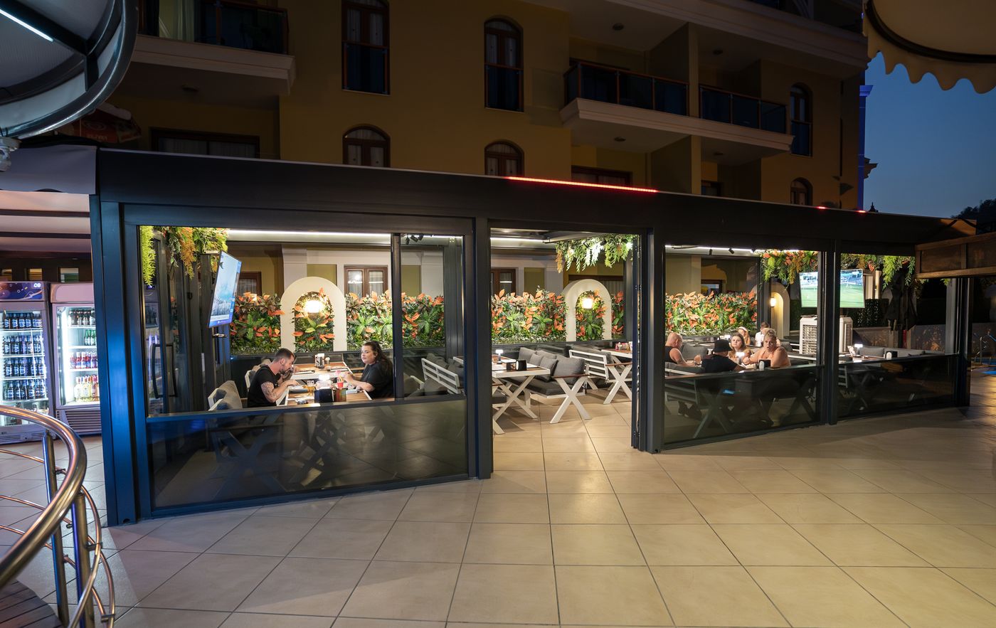 Club-Karakas-Restaurant-26