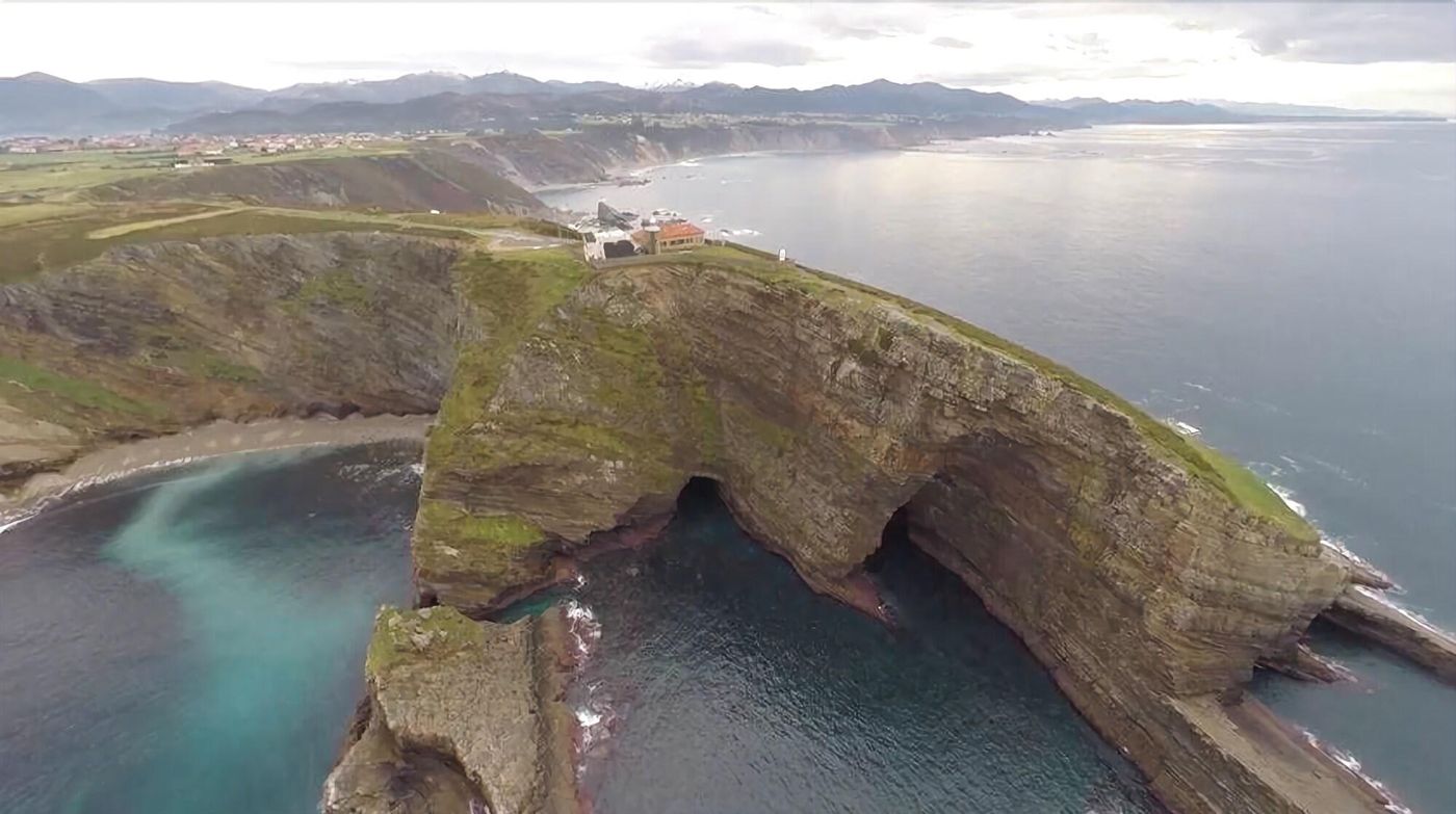 Casona De Llanorrozo-Spain-OVIÑANA-General view-5