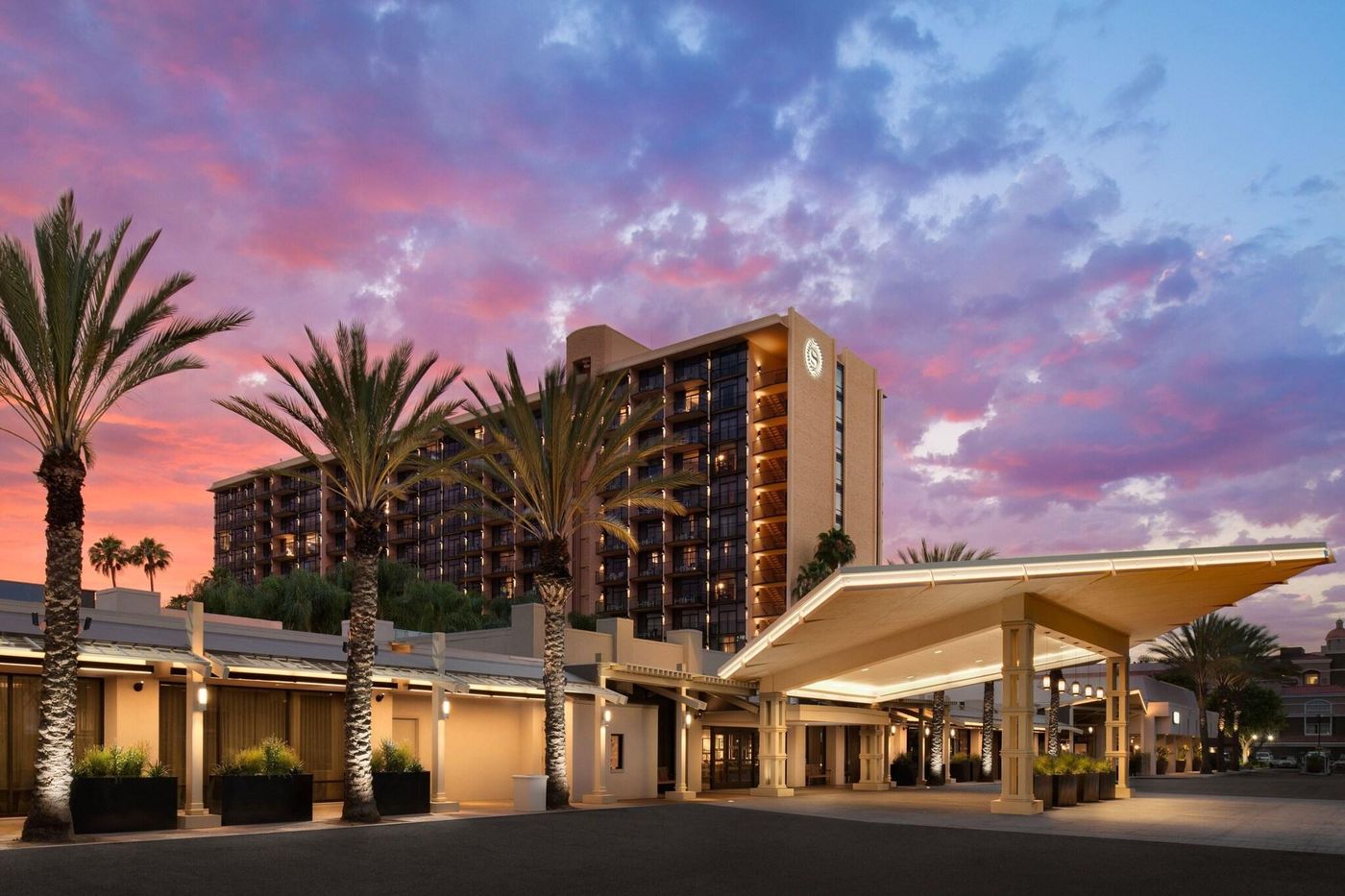 Sheraton-Park-Hotel-at-the-Anaheim-Resort-General-view-76