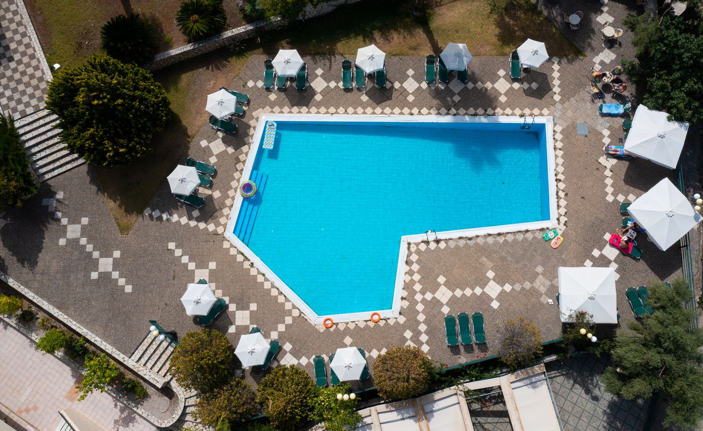 Hotel-Santa-Marina-Pool-4