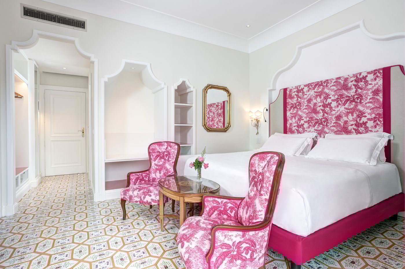 Grand-Hotel-Royal-Room-29