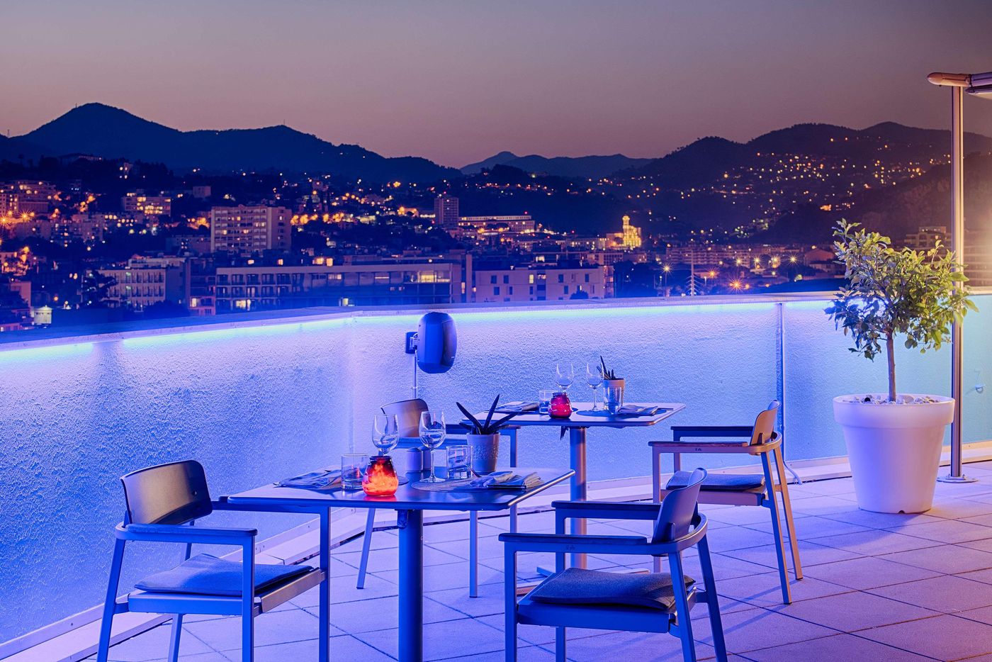 NH-Nice-Sports-and-Entertainment-17