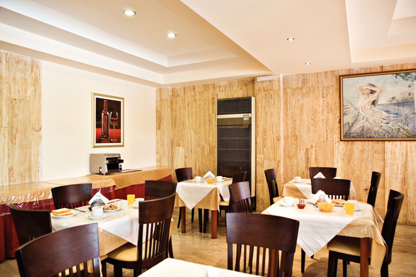 Cleopatra Classic Hotel