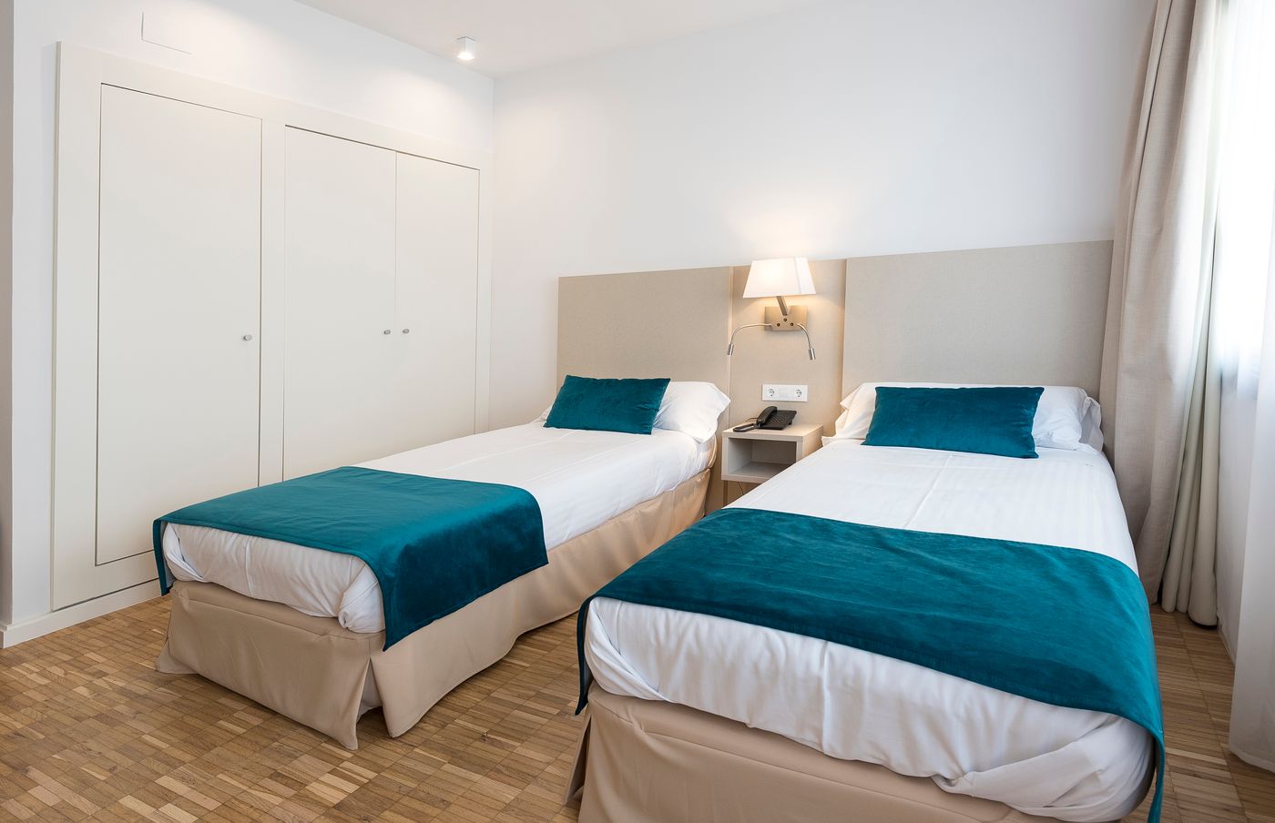 Lauria-Room-17