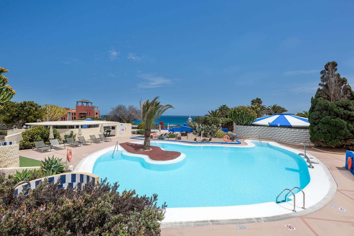 Risco-del-Gato-Suites-LIVVO-Senses-Collection-General-view-6