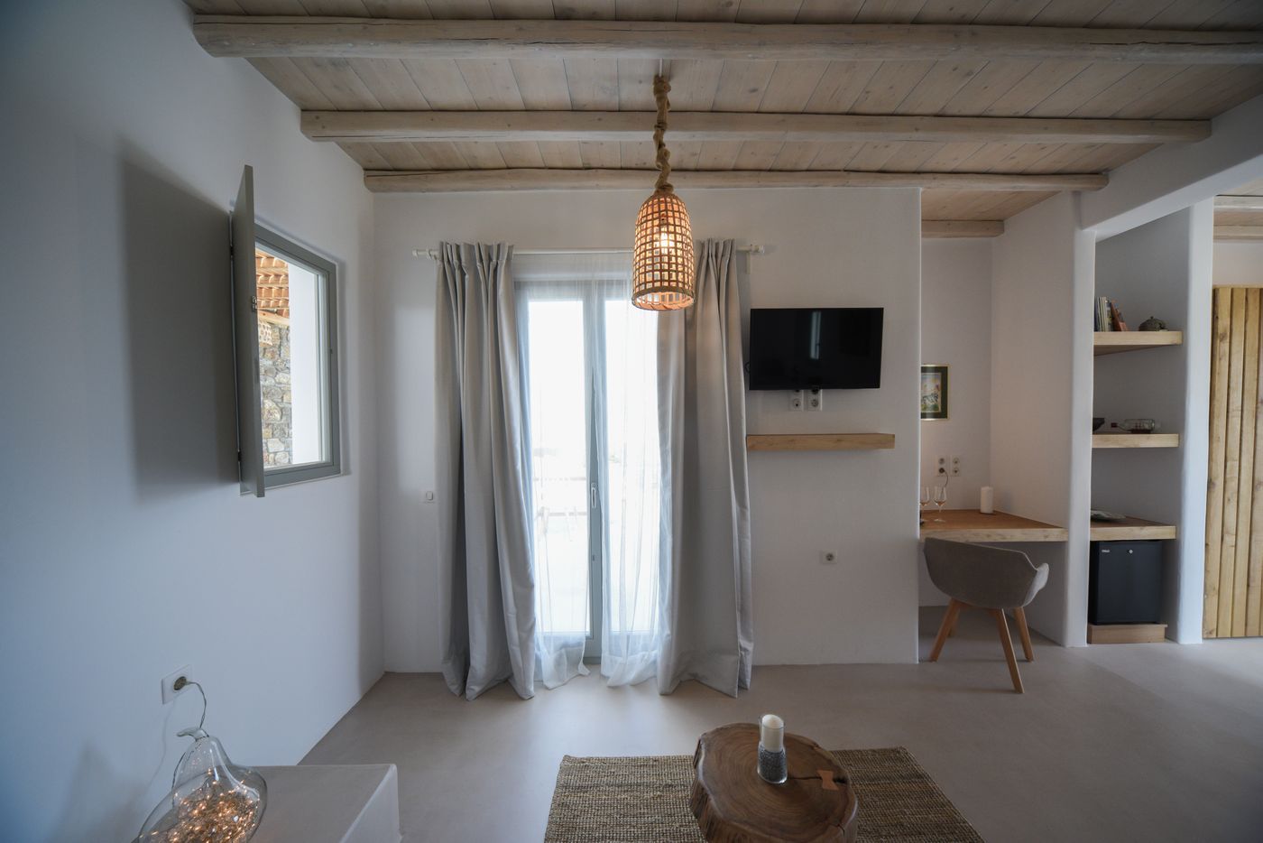 Myconian-Crown-Suites-Room-41