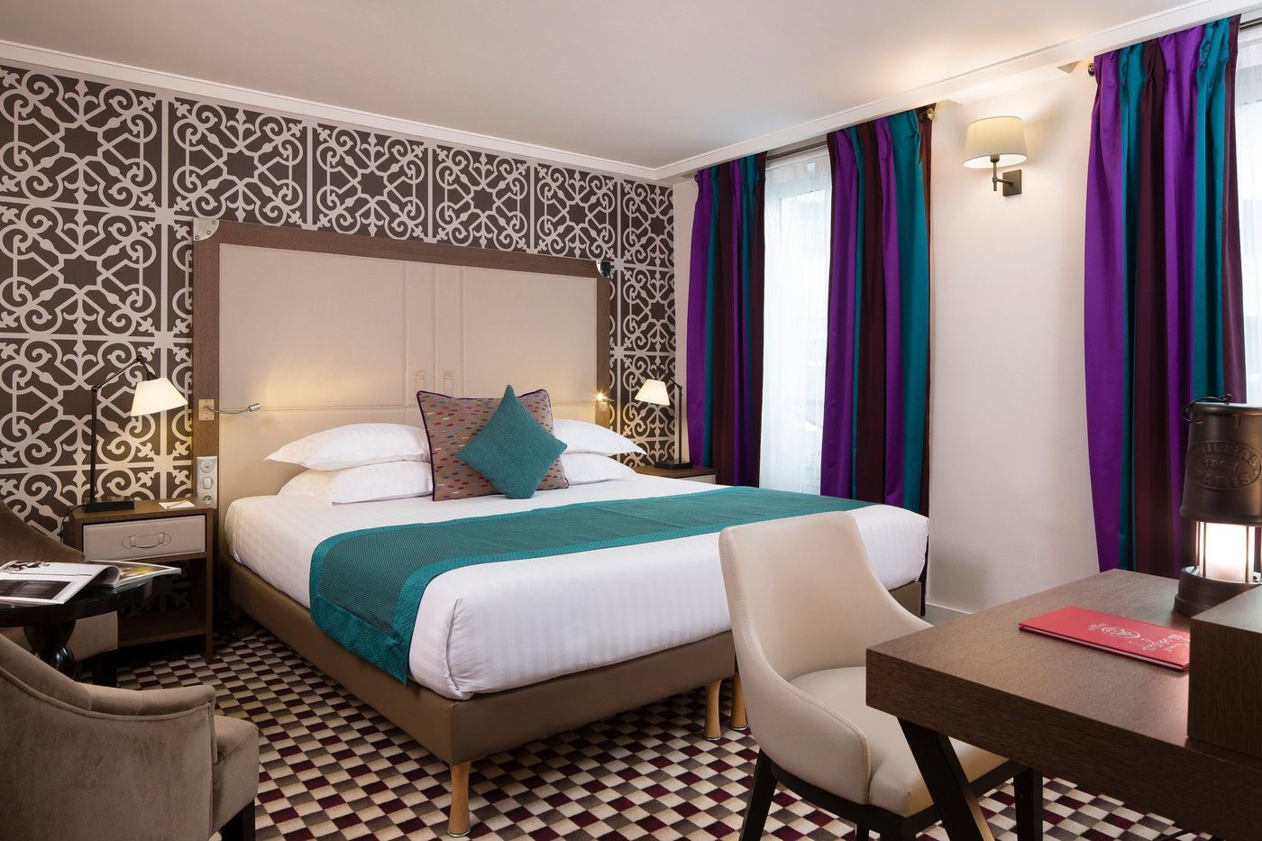 Phileas-Lazare---Spa-Room-30