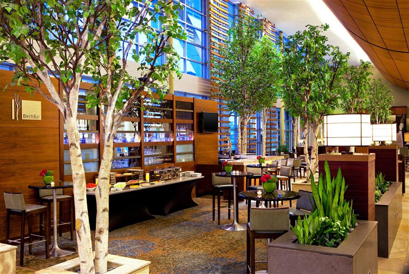 Westin-Boston-Waterfront-General-view-16