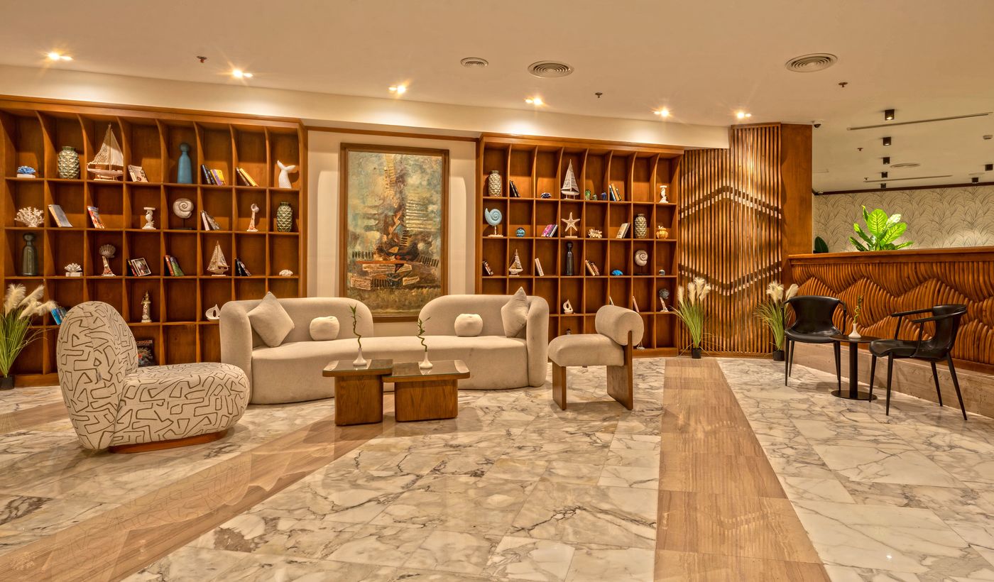 Invidia Coral Beach Tiran 28.10