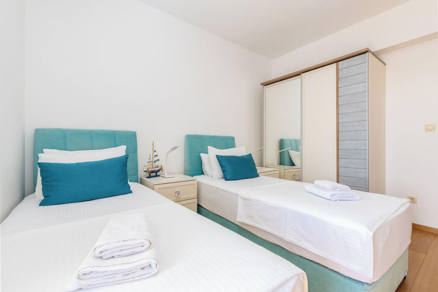 Apart-Hotel-MS-Katunjanin-Room-35