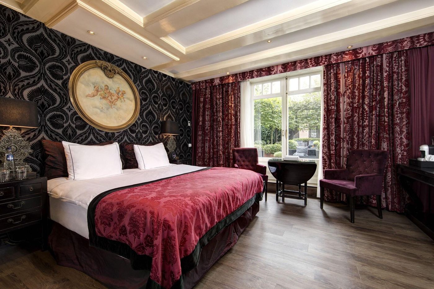 The-Pavilions-Amsterdam--The-Toren-Room-14