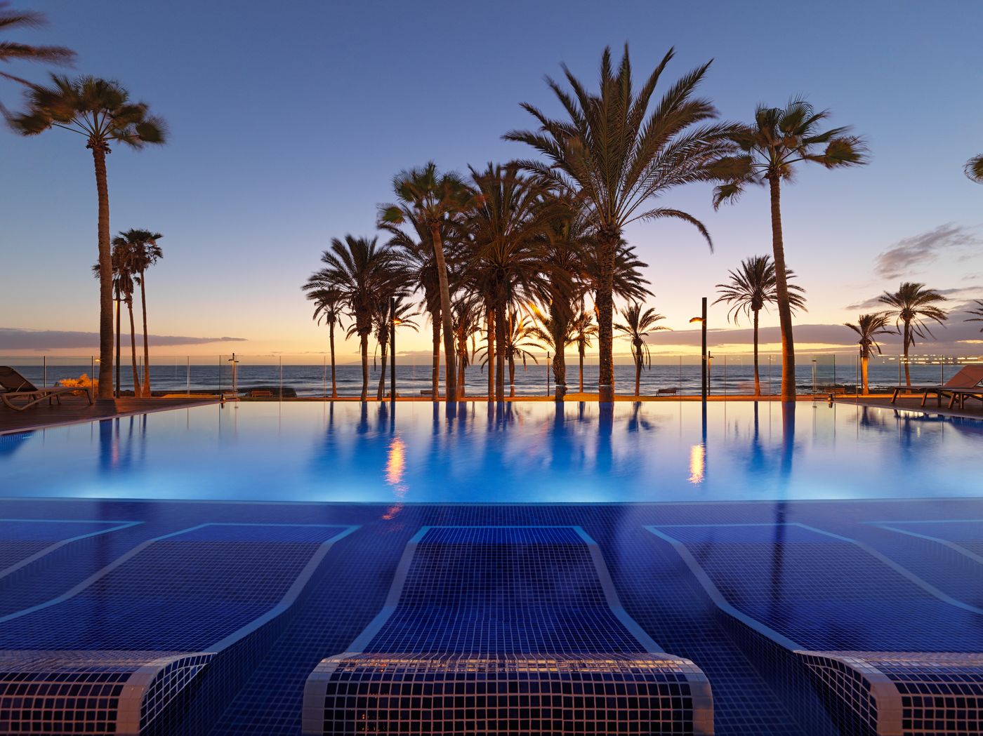 H10-Conquistador-Pool-10