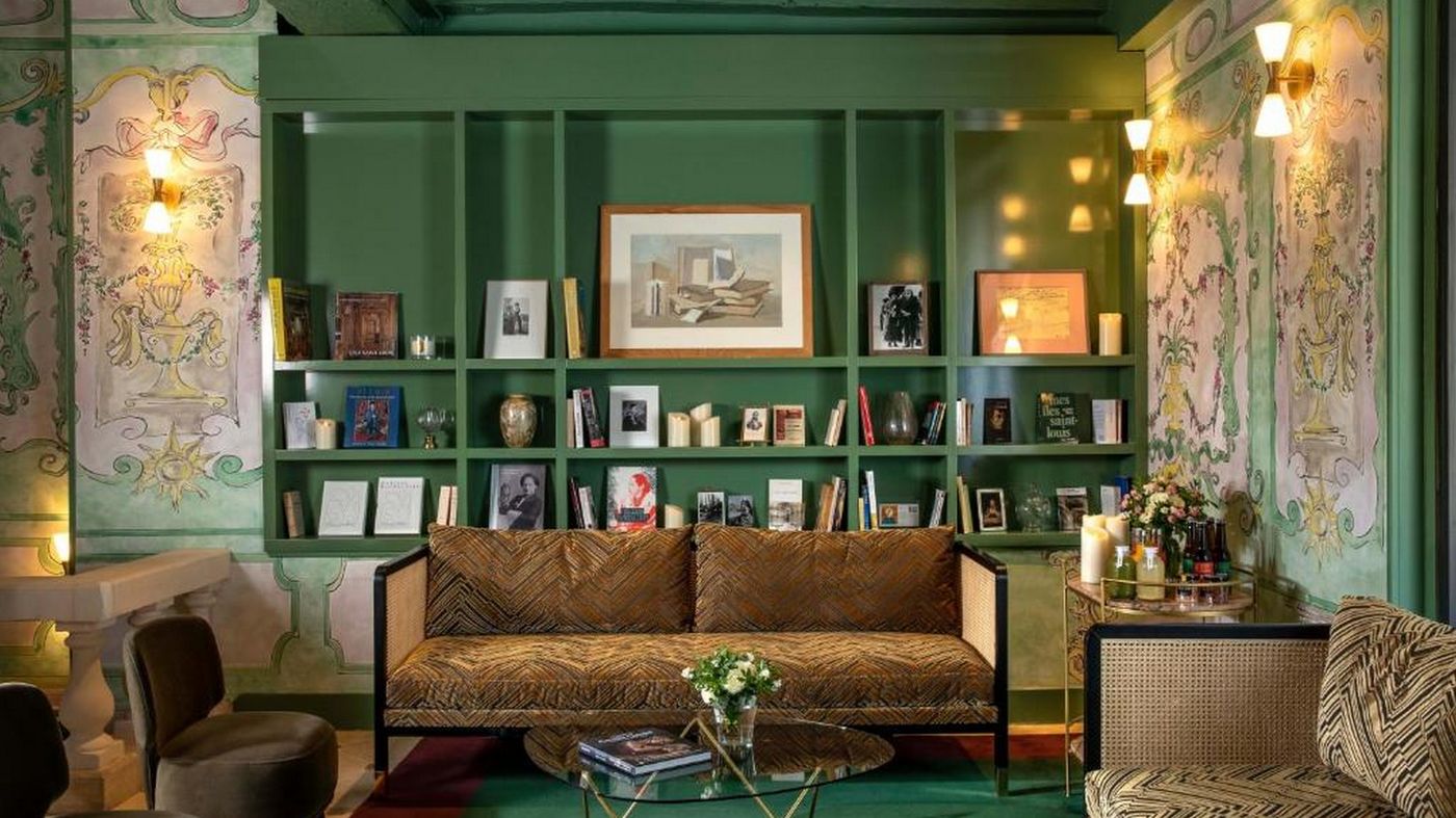 Hotel-Des-Deux-Iles---Notre-Dame-Lobby-14