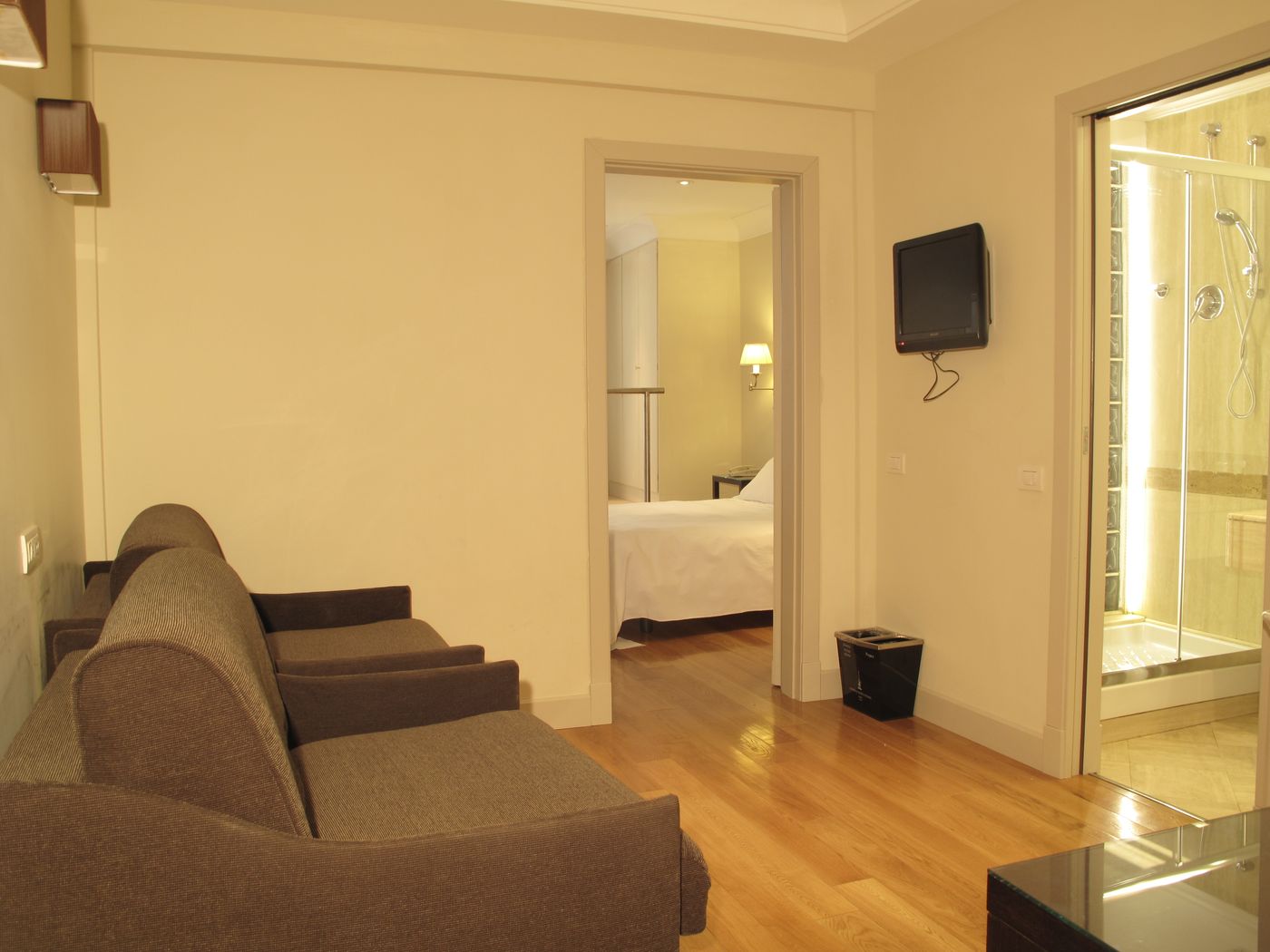 Albergo Santa Chiara - Italy - ROME - Room - 1