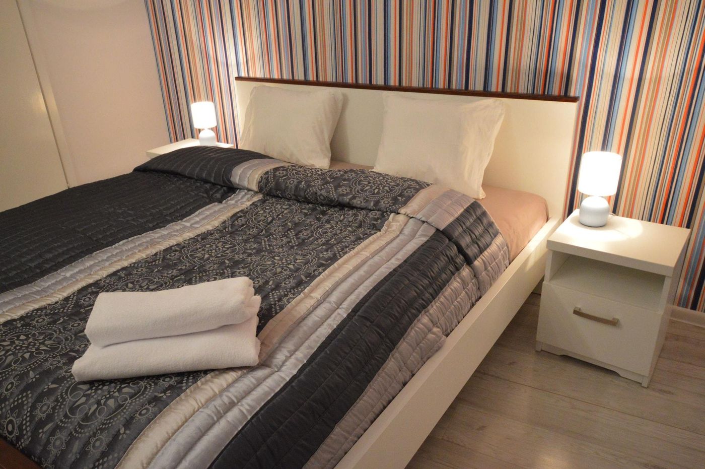 Cracow-Central-Aparthotel-Room-6