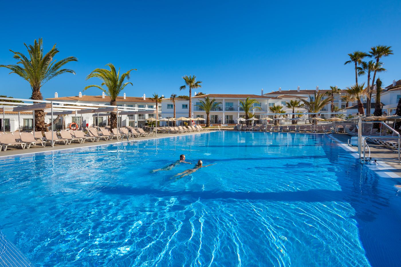 Riu-Chiclana-General-view-1